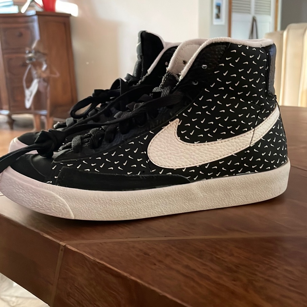 Nike blazers youth